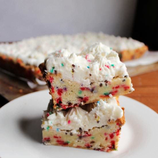 Funfetti Sugar Cookie Bars - Recipe photo by cookingwcarlee