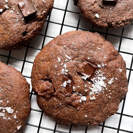 Vegan Double Chocolate Chip Cookies - Recipe photo by frozen_bananas_