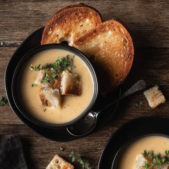 Cauliflower Leek Soup - Recipe photo by Liv Vegan Strong