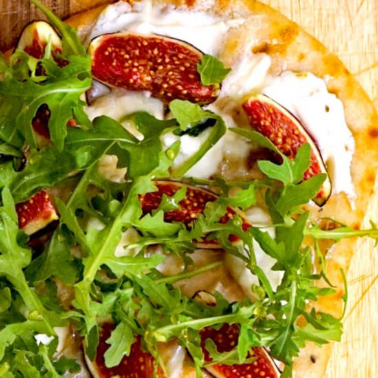 Fig and Goat Cheese Flatbread - Recipe photo by bemyrecipe