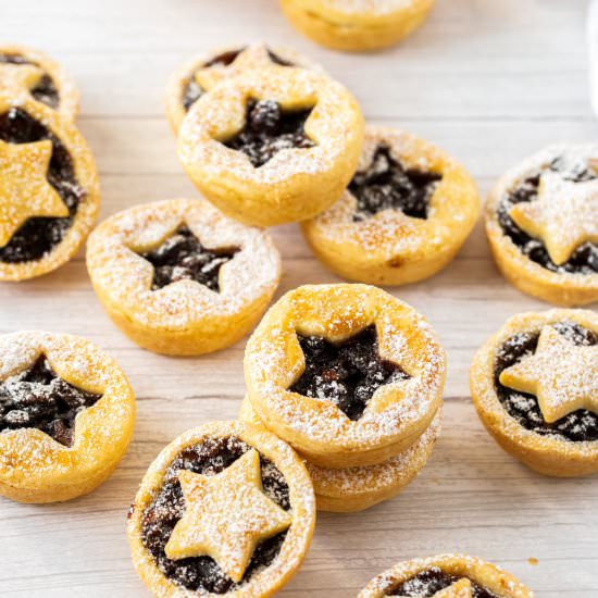 Gluten-Free Fruit Mince Pies - Recipe photo by itsnotcomplicatedrecipes