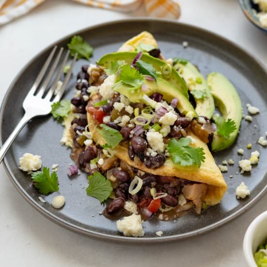 Chili Cheese Southwest Omelette - Recipe photo by garlic and zest