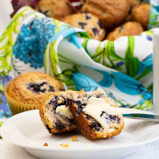 Betty Crocker Blueberry Muffins - Recipe photo by iwilkerson