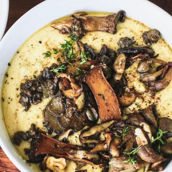 Creamy Cheesy Polenta w/Mushrooms - Recipe photo by The Mad Table