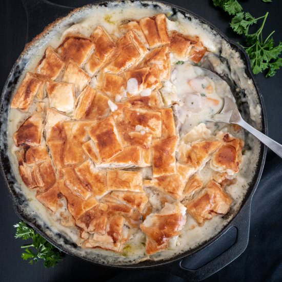Turkey Pot Pie with Puff Pastry - Recipe photo by ThePypersKitchen