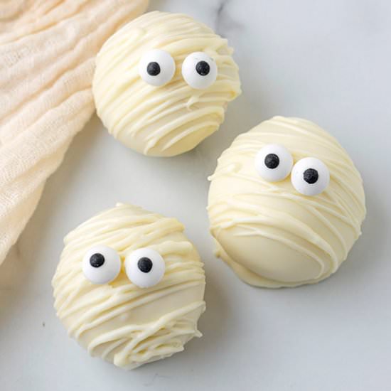 Mummy Oreo Balls - Recipe photo by bellyfull