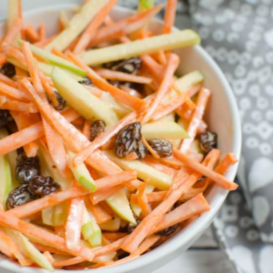Carrot Apple Salad - Recipe photo by fakeginger
