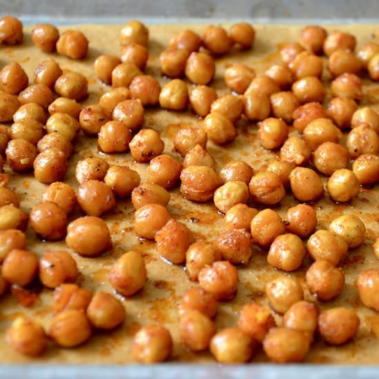 Crispy Chickpeas - Recipe photo by justataste
