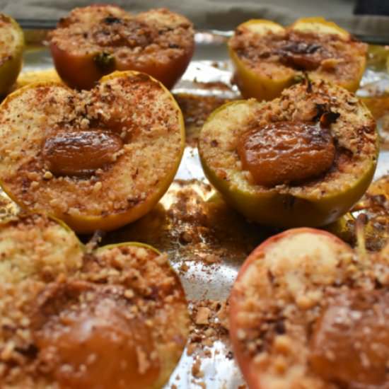 Caramel Baked Apples - Recipe photo by FeedTheSoulBlog