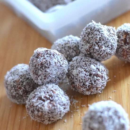 5 Ingredient Rum Balls - Recipe photo by simplifycreateinspire