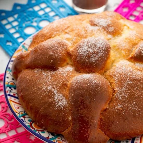 Pan de Muerto - Recipe photo by Lemon blossoms