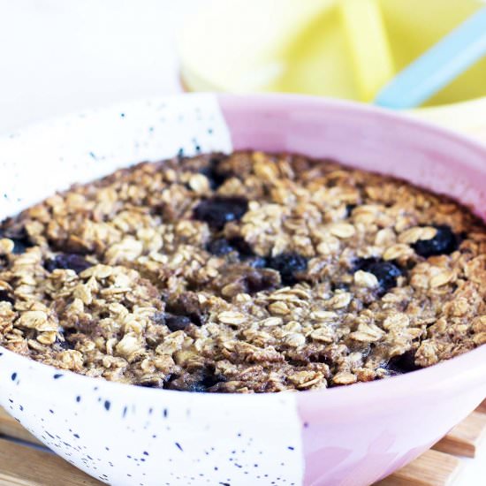 Blueberry baked oats - Recipe photo by Mandy Sneaky Veg