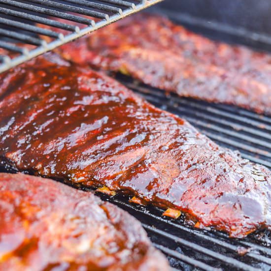 Smoke Traeger Ribs Like A Pro! - Recipe photo by HIldaskitchenblog