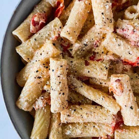 Baked Goat Cheese Pasta - Recipe photo by Sugarylogic
