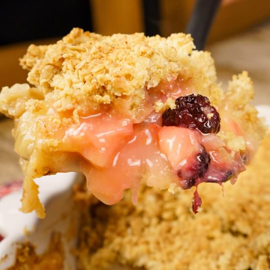 Apple and Blackberry Crumble - Recipe photo by Flawless Food