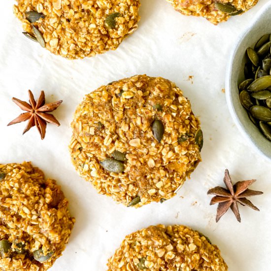 Pumpkin spice oat cookies - Recipe photo by Low Histamine Kitchen