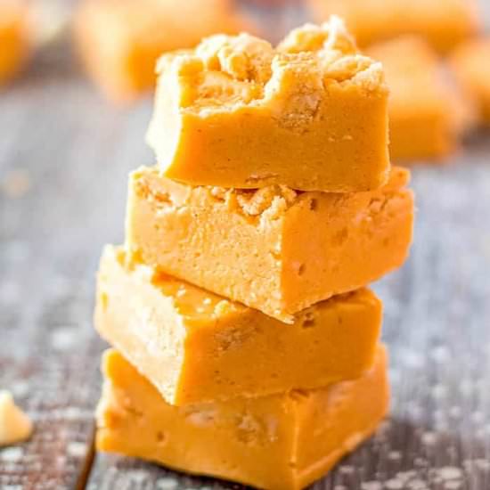 Pumpkin Oreo Fudge - Recipe photo by Flavor Mosaic
