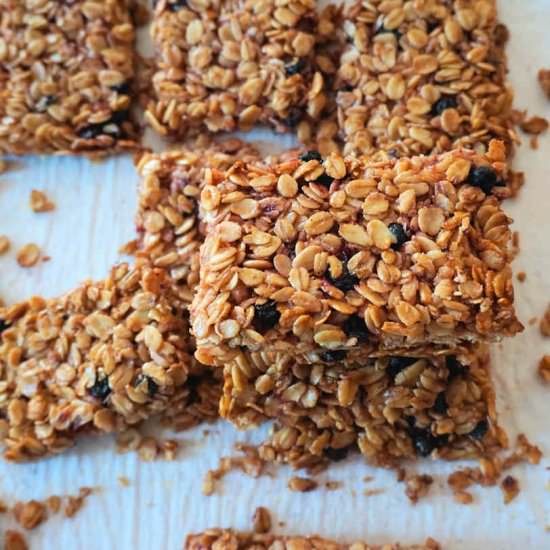 lemon blueberry flapjacks - Recipe photo by Cuisine Fiend
