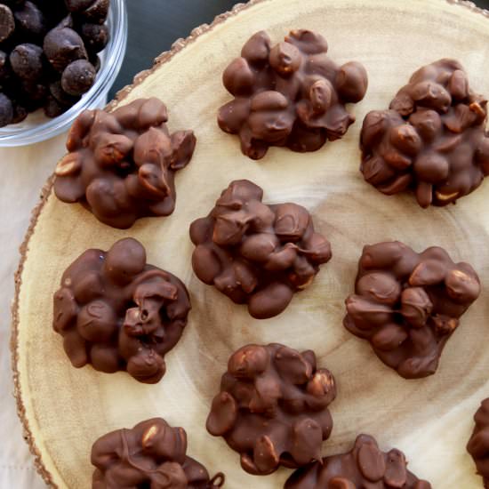 Peanut Clusters in Crock Pot - Recipe photo by browniebites