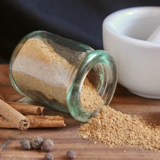 British mixed spice recipe - Recipe photo by christinascucina