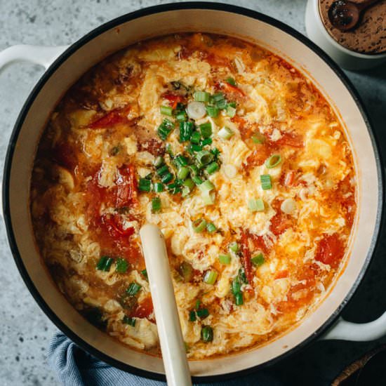 Tomato Egg Drop Soup - Recipe photo by omnivorescookbook