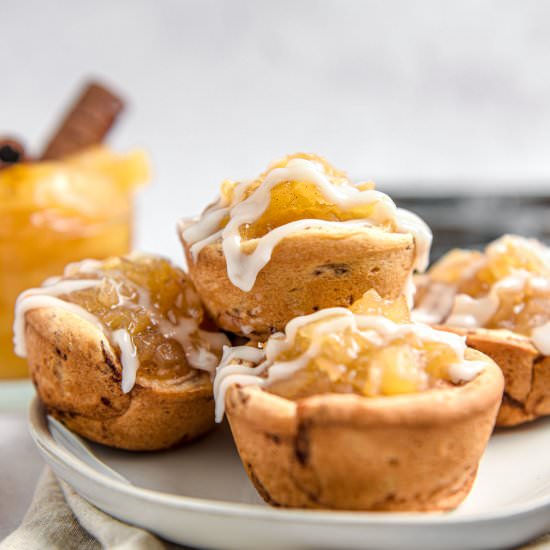 Cinnamon Roll Apple Pie Cups - Recipe photo by Chopnotch