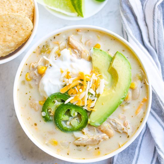 30 Minute White Chicken Chili - Recipe photo by Kathryns.kitchen.blog