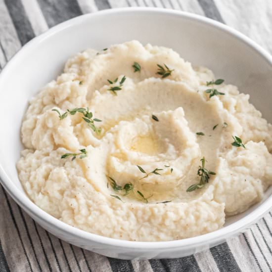 Creamy Mashed Cauliflower - Recipe photo by hangryeconomist