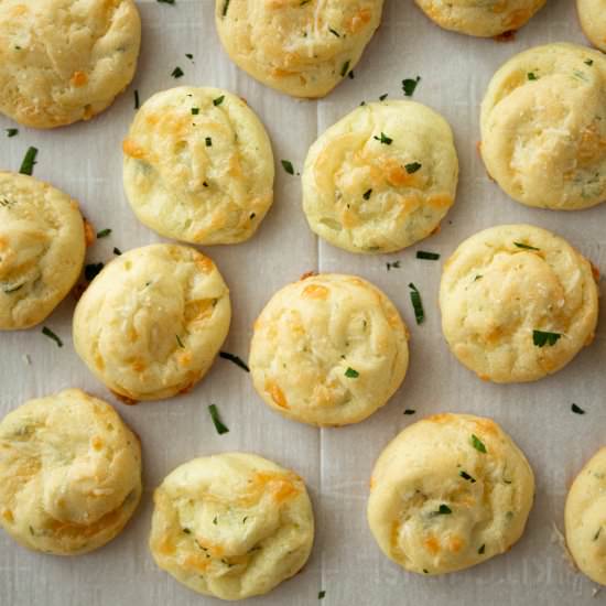 Herb and Cheese Puffs (Gougeres) - Recipe photo by InquiringChef