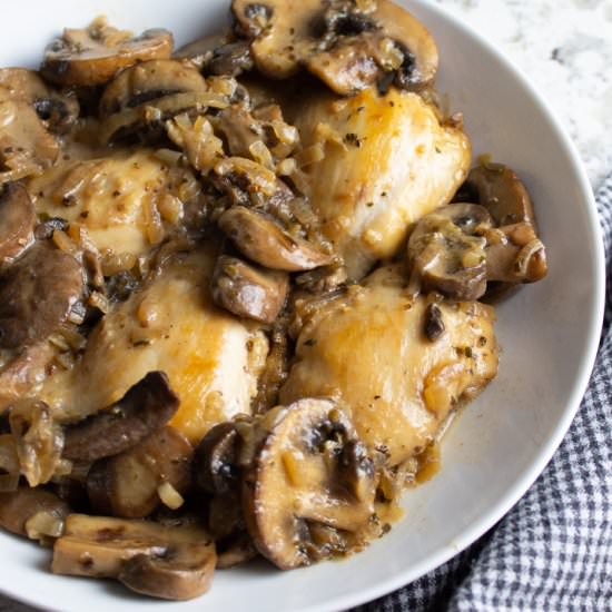 Creamy Chicken & Mushroom Skillet - Recipe photo by HurriedHealthNut