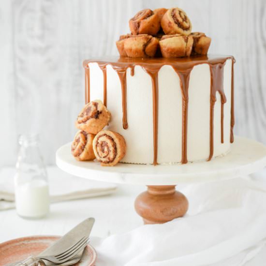Cinnamon Roll Layer Cake - Recipe photo by TheCakeChica