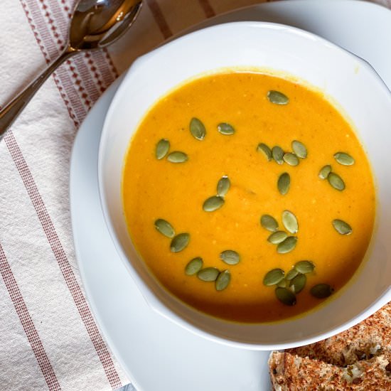 Pumpkin Curry Soup - Recipe photo by realfoodwithaltitude