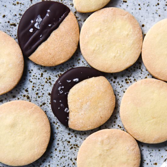 Gluten free shortbread cookies - Recipe photo by georgeats