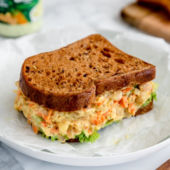 Vegan Chickpea Salad Sandwich - Recipe photo by jernejkitchen