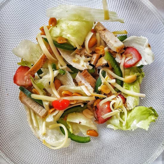 STRAWBERRY GOUDA CHICKEN SALAD - Recipe photo by nairobikitchen