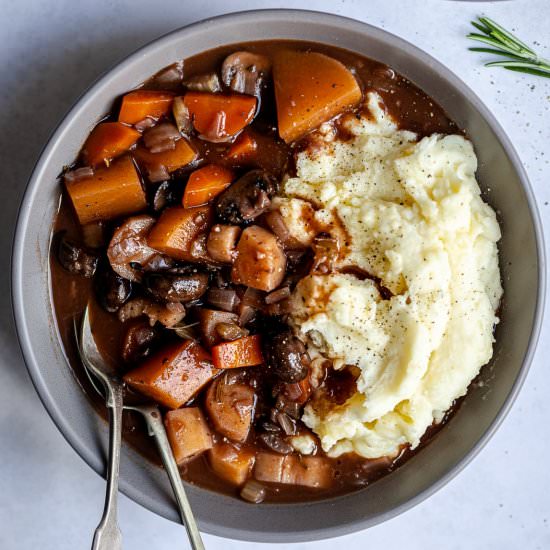 Hearty Vegetable Stew - Recipe photo by The Last Food Blog