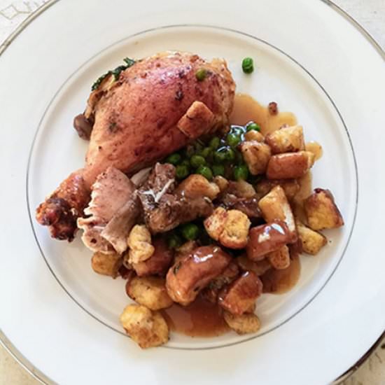 Bread stuffing for roast chicken - Recipe photo by The Inspirational Nook