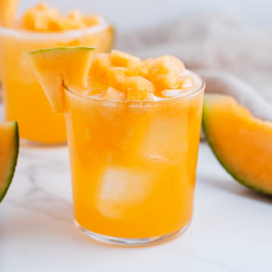 Agua de Melon (Melón Water) - Recipe photo by brokebankvegan
