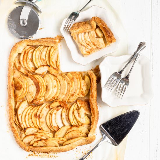 Apple Galette - Recipe photo by Cinnamon Shtick