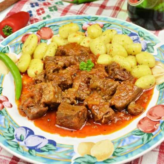Dutch Oven Beef Stew - Recipe photo by timeaskitchen