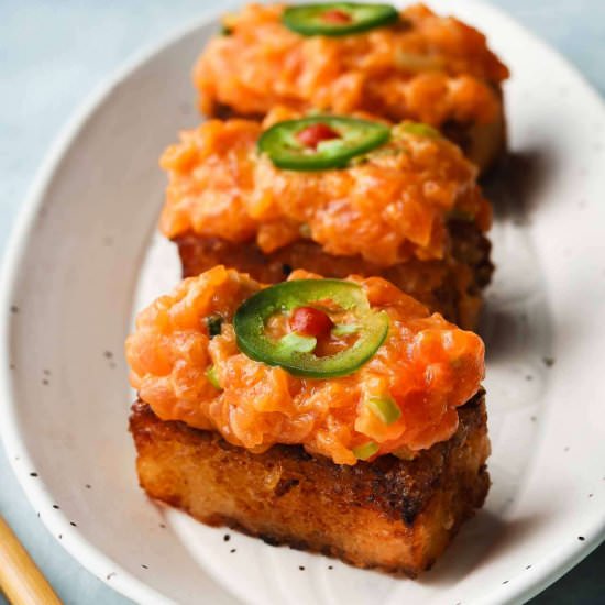 Spicy Salmon Crispy Rice - Recipe photo by lindseyeatsla