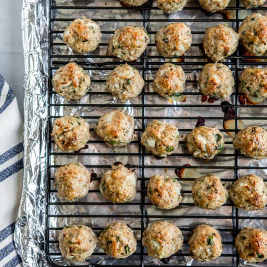 How to Bake Meatballs - Recipe photo by culinaryhill
