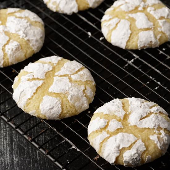 Lemon Crinkle Cookies - Recipe photo by Barbara Curry