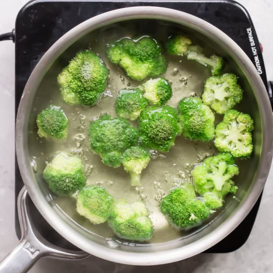 How to Blanch Broccoli - Recipe photo by culinaryhill