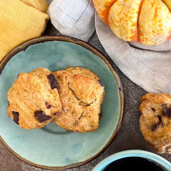 CHOCOLATE CHIP PUMPKIN SCONES (NO E - Recipe photo by Nictastingspoon