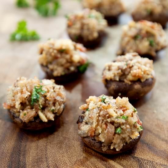 Stuffed Mushrooms with Bacon - Recipe photo by browniebites