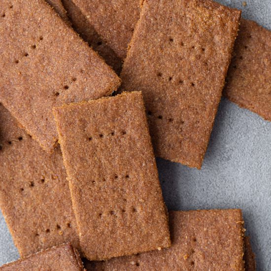 Vegan Graham Crackers - Recipe photo by Aredspatula