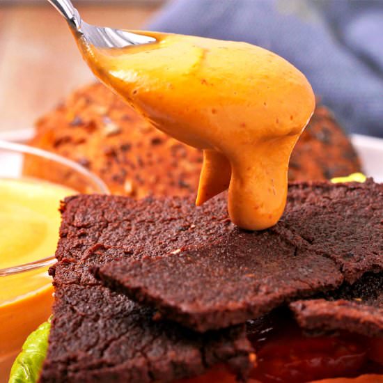 Homemade Vegan Sriracha Mayo - Recipe photo by veganwithgusto