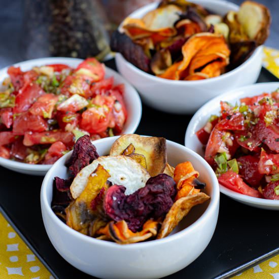 Air Fryer Vegetable Medley Chips - Recipe photo by GradFood