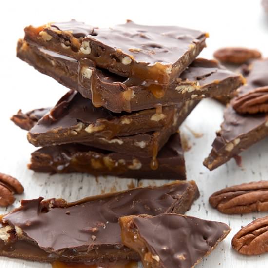 Keto Pecan Turtle Bark - Recipe photo by fooddreamer